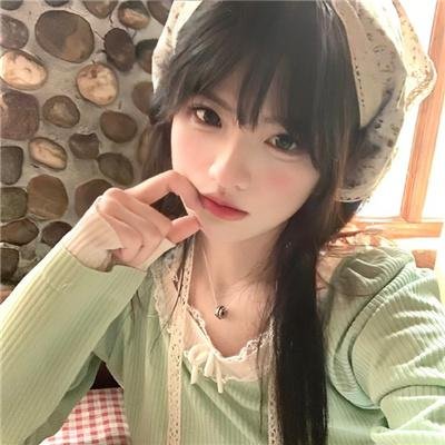 橘衫男子